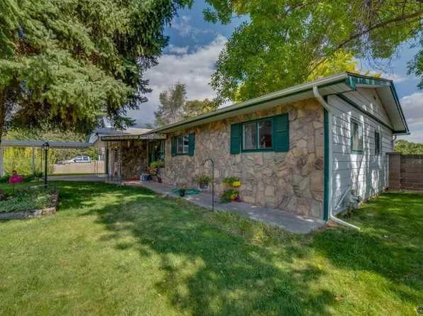 1442 Chestnut St, Canon City, CO 81212