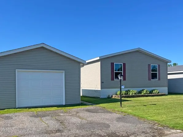 5052 Boulder Dr, Hermantown, MN 55811