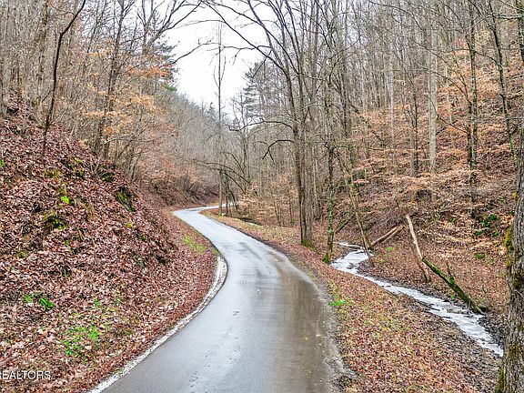 2nd image of Bristol Hwy