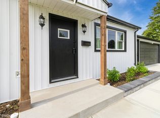 407 S York Rd, Bensenville, IL 60106