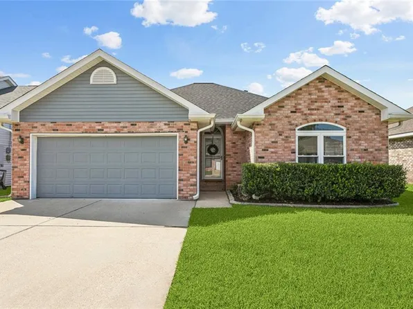 338 River Village Dr, Destrehan, LA 70047