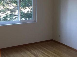 3869 Farm Hill Blvd, Redwood City, CA 94061