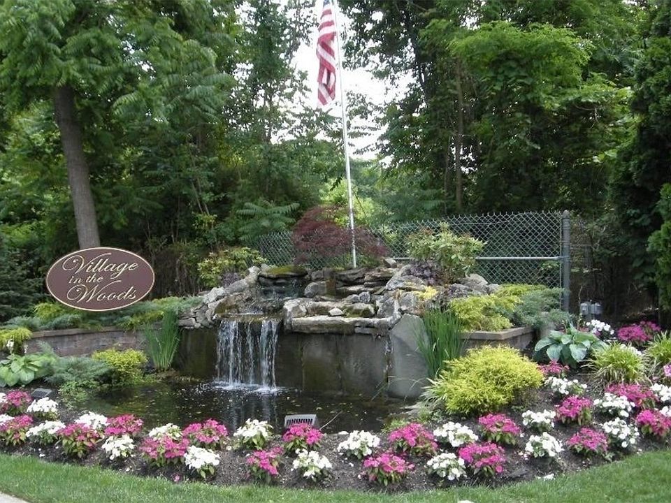 1st image of 12 Ash Court #13