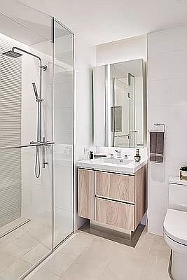 5th image of 580 11th Ave #12D