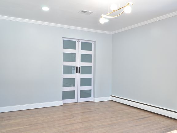 Dining room 16 ft * 12 ft