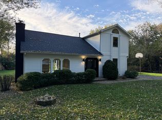 26830 N Huston Ave, Wauconda, IL 60084