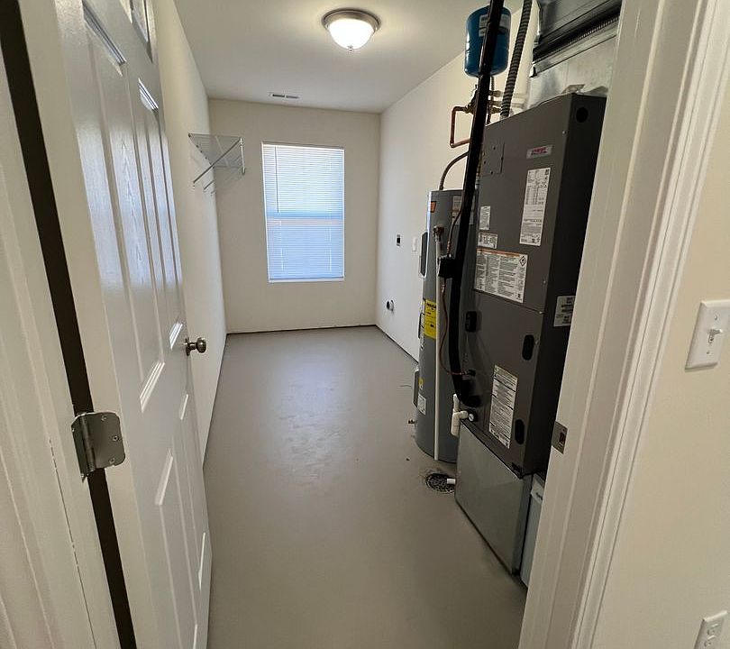 1st image of 360 Rick Rd #0