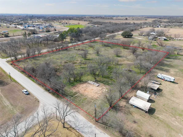 440 N Cato St, De Leon, TX 76444