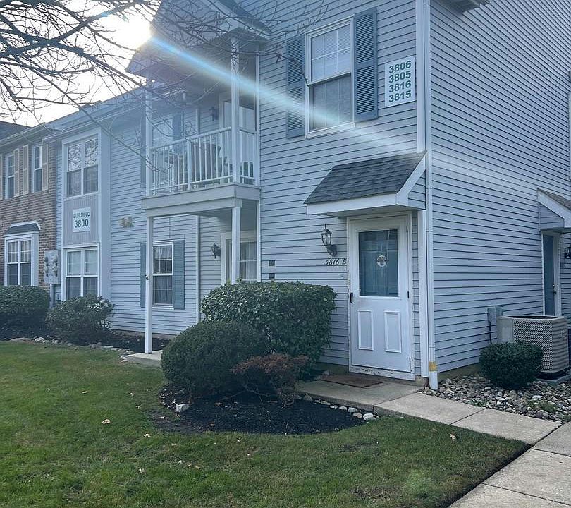 1st image of 3816 Adelaide Dr