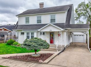 1104 Taylor St, Joliet, IL 60435