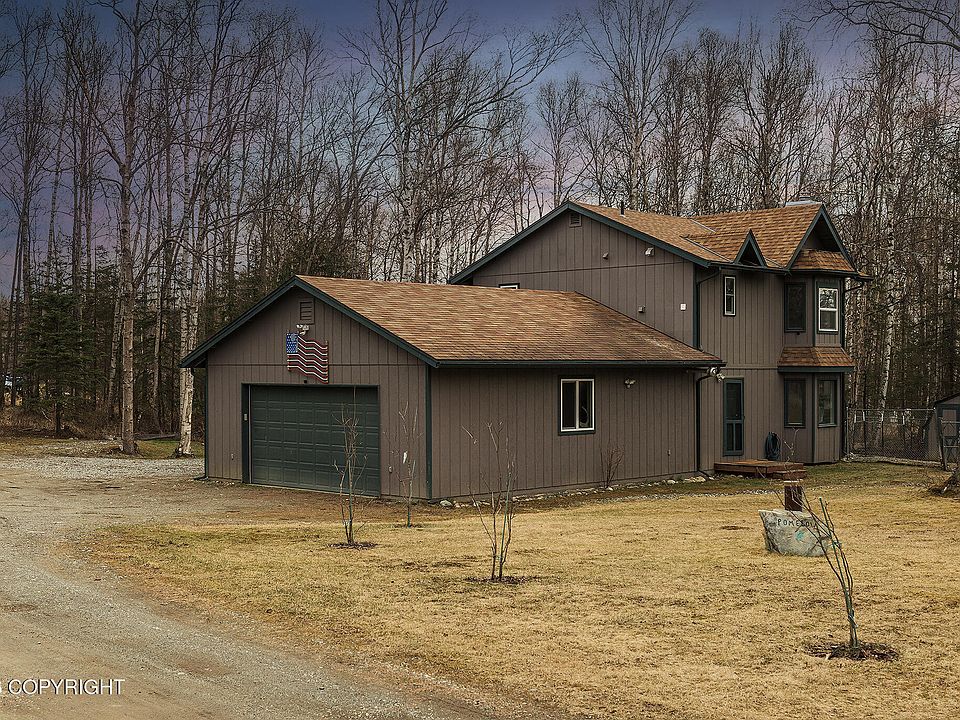 1st image of 621 E Barton Ln