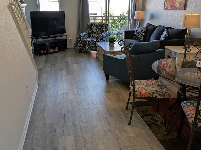 5453 Zephyr Ct — Photo 8