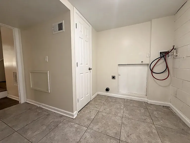 7005 Lodgepole Dr — Photo 4