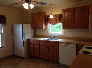 23 E Garwood Ave, Williamstown, NJ 08094