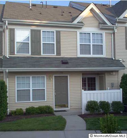 1st image of 172 Brookfield Dr