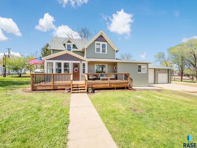 333 S Juniper Ave, Parker, SD, 57053