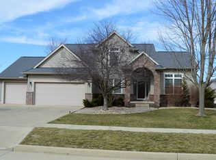 3908 Anabelle Dr, Bloomington, IL 61705