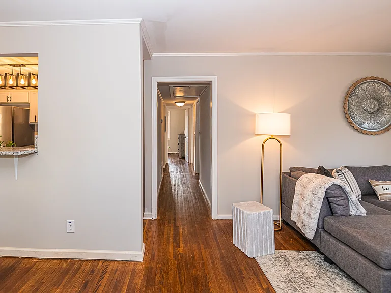 2606 Philip St — Photo 14