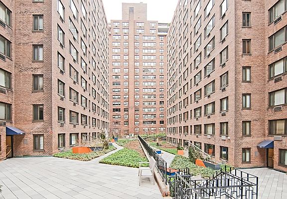 4th image of 420 E 64th St APT E8f
