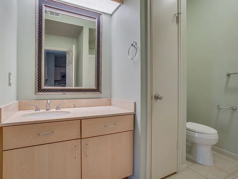 2209 Hancock Dr #27 — Photo 25