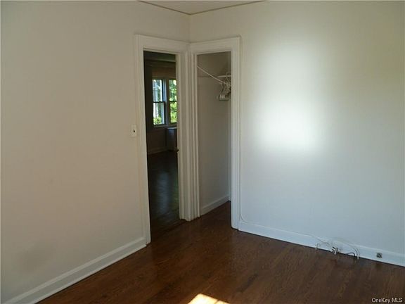 4th image of 47 Gramatan Dr #1
