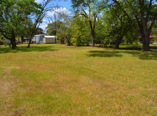 3109 Wildwood St, Victoria, TX 77901