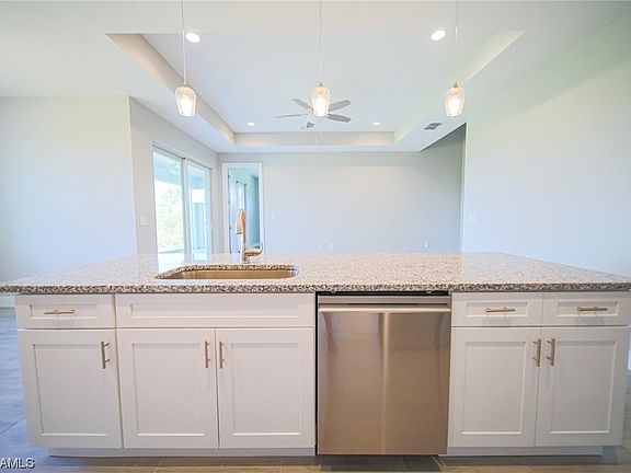 4th image of 6011 June Ave N