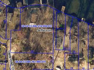 12339 W Twin Pine Dr, Monticello, IN 47960