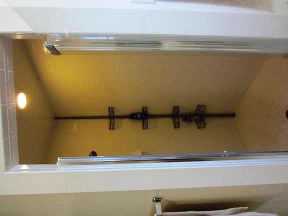 3rd image of 3912 Equestrian Ct