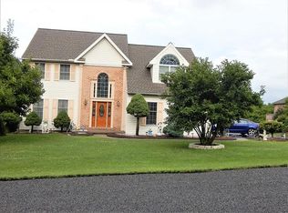 4999 Abbey Rd, Coplay, PA 18037