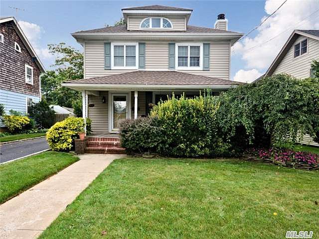 1st image of 28 Linden St