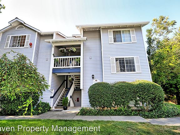 2nd image of 7453 133rd Ave SE #M-201