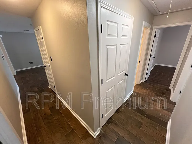 522 Fawn Lake Dr — Photo 16