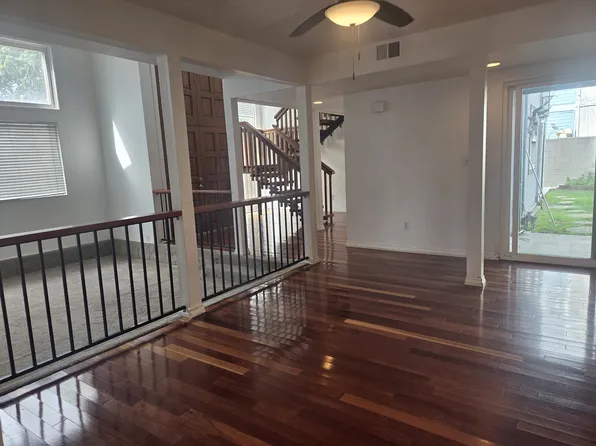 4841 Pearce Dr APT A, Huntington Beach, CA 92649