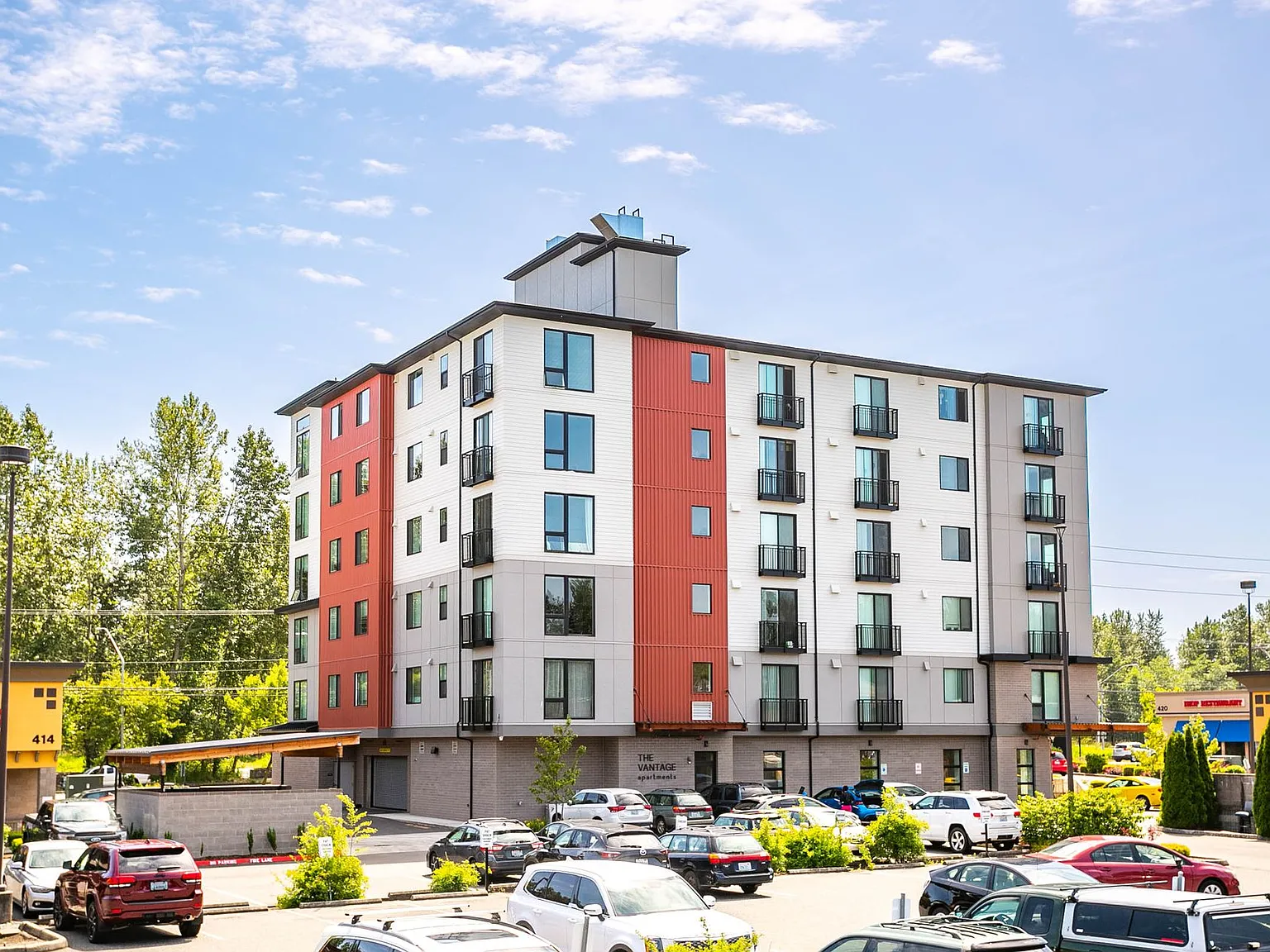 The Vantage - Bellingham's Premier Apartment Building — Photo 2