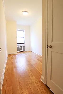 Rented by JK Dansar Corp | media 8