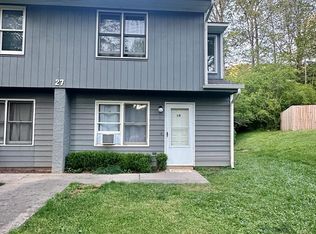 27 E Raccoon Rdg, Sylva, NC 28779