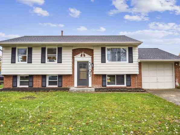 3193 Chelford Dr, Columbus, OH 43219