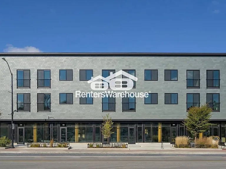 2701 Ingersoll Ave #204 — Photo 1