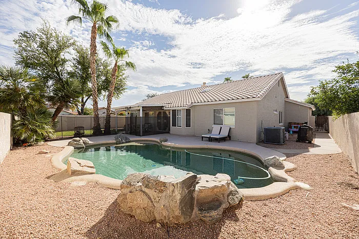 904 S Dolphin Dr — Photo 25