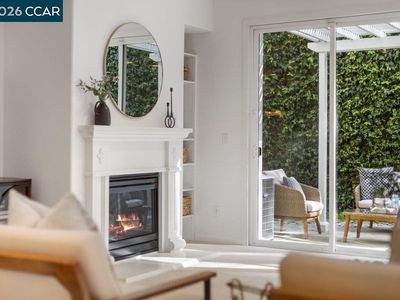 517 Falling Star Dr, Martinez, CA, 94553