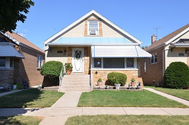 1st image of 3829 Elmwood Ave