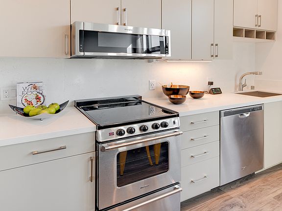 Stunning kitchens with stainless steel appliances