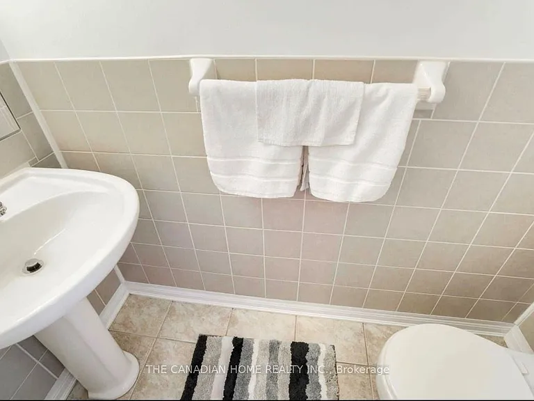 929 Deverell Pl — Photo 3