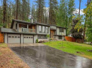 13432 W Shore Rd, Nine Mile Falls, WA 99026