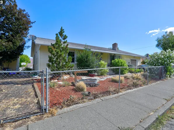 1525 E 10th St, The Dalles, OR 97058