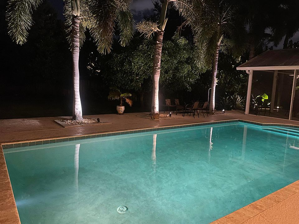 1st image of 2415 NW 31st Street