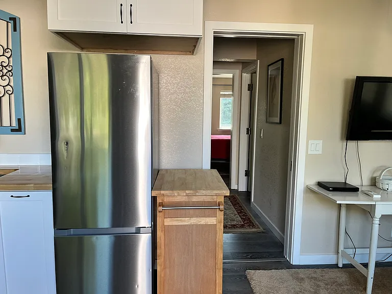 906 Mustang Ct #2 — Photo 6