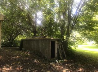 204 S Lyne St, Raymore, MO 64083