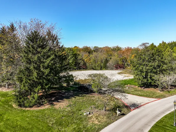 6330 Mayfield Ln, Zionsville, IN 46077